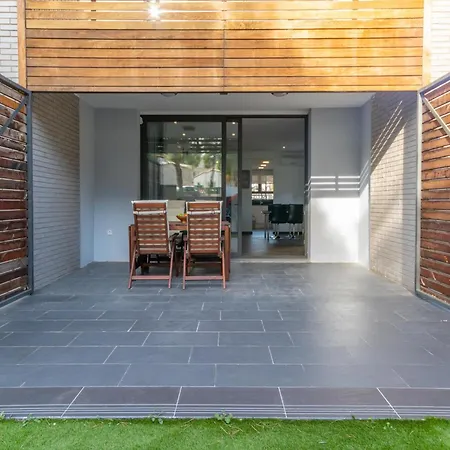 Modern With Private Terrace *