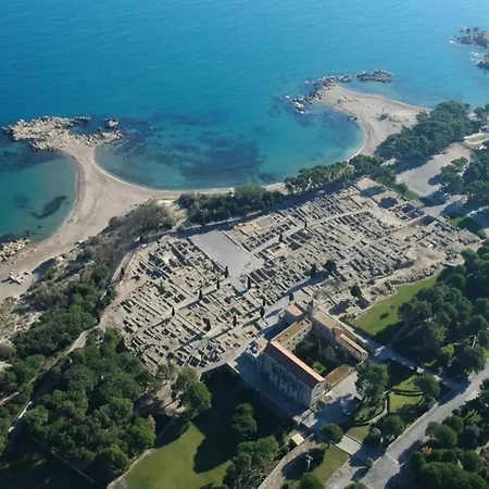 In Spain Near Riells & Cala Montgo Villa